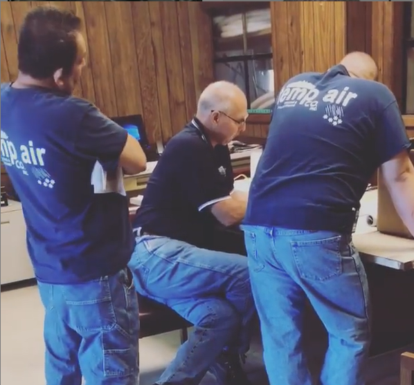 Experienced Mechanical Engineer and Sheet Metal Fabrication Crew
